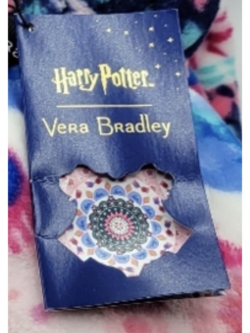 Vera Bradley Plush Throw Blanket Harry Potter Luna's Medallion 80 x 50 Pink - Picture 7 of 7